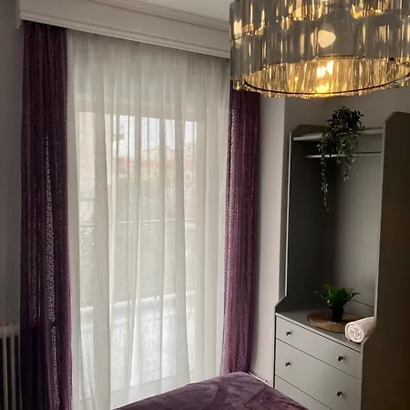 Pearls Luxury In Apartament Salonic